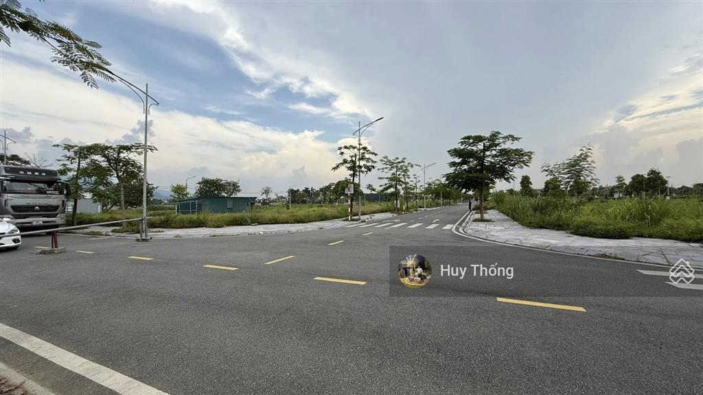 Nhận ký gửi mua bán và tư vấn đất ở phương đông, lương sơn, phú thọ, chỉ 2,x tỷ.