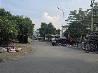 Cần bán 63m2 đất mặt chợ đêm lương sơn, giá chỉ 4,x tỷ. cách xuân mai hn 5km
