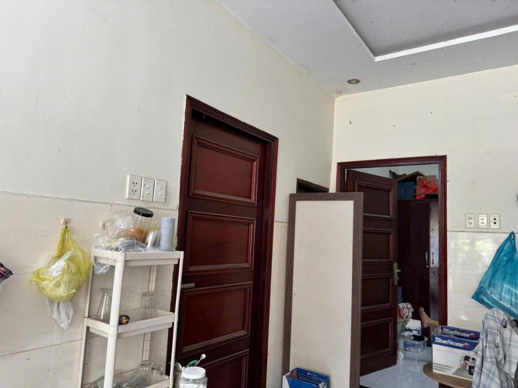 Bán shophouse kinh doanh mặt tiền đường 23, hiệp bình chánh, TĐ giá 4,975 tỷ 2PN cho thuê 15tr Lh 0938677909 Hiền