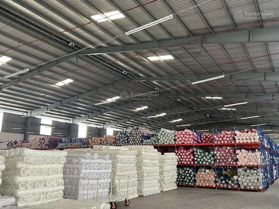 Kho xưởng bình hưng hoà a, bình tân, 2000m, 120tr, sẵn bình 300kv, đường xe 8t, trần cao