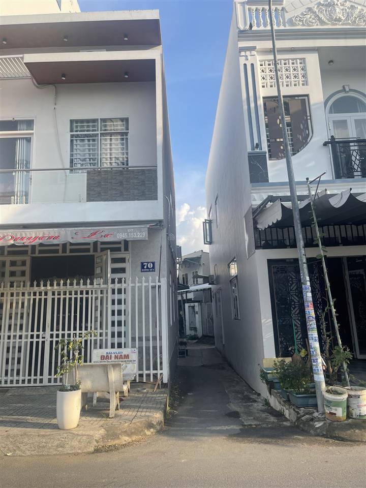 Nhà cách khu đại ngân chỉ 20m nhà đất vườn có thể cải tạo lại 5x14m