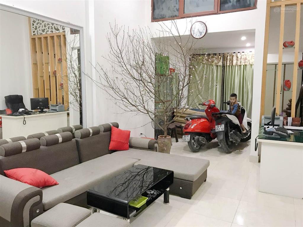 Nhà đẹp  trần duy hưng  chỉ 8.x tỷ