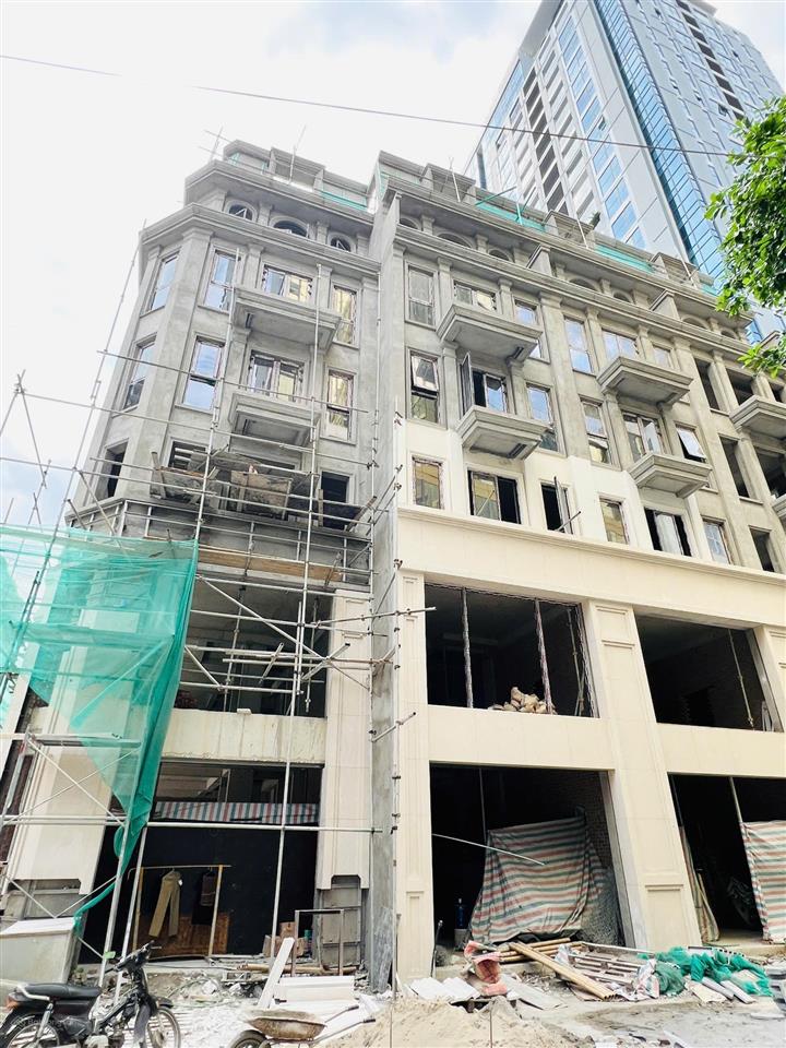 Shophouse trung tâm quận ba đình, 7 tầng có hầm, sẵn sổ, đường 3 ô tô tránh nhau giá tốt.0965 572 ***