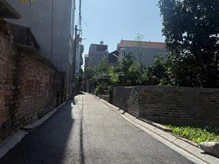 Cần bán 48,5m2 nam hồng( phúc thịnh) chưa đến 4 tỷ.