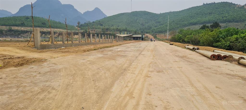 Bán đất ccn tại lạc thủy hòa bình cũ hiện nay là lạc thủy phú thọ. diện tích 1ha