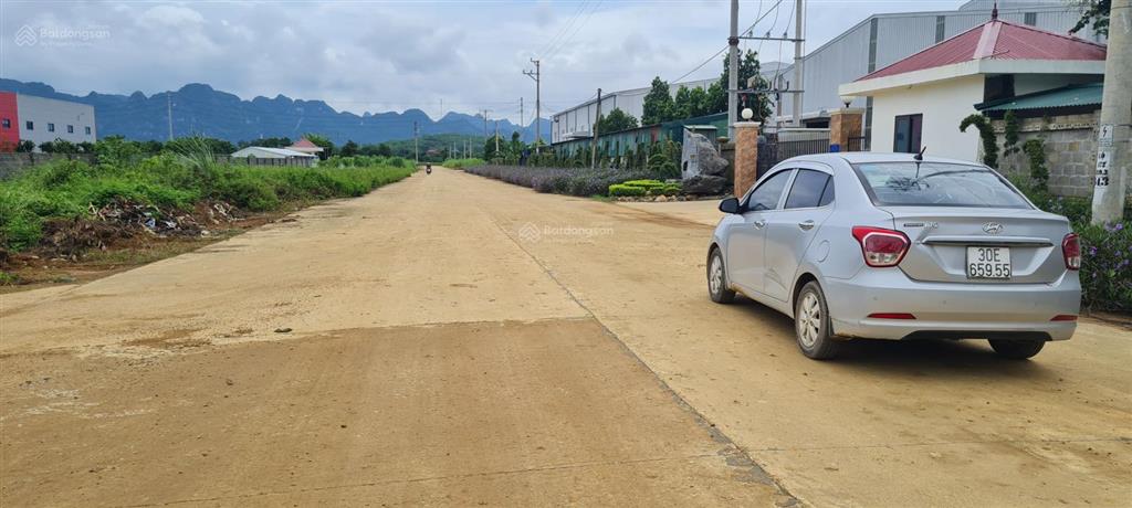 Bán 1,5ha đất ccn tại lạc thủy, hòa bình
