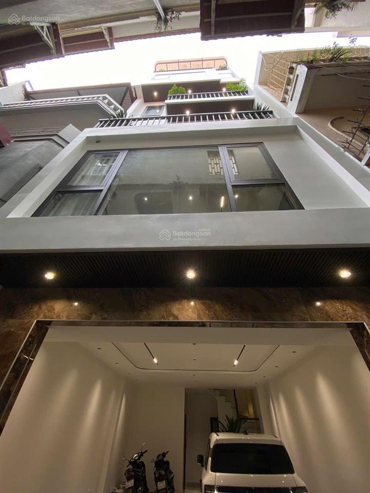 Nguyễn văn cừ  gia thuỵ  long biên  hà nội