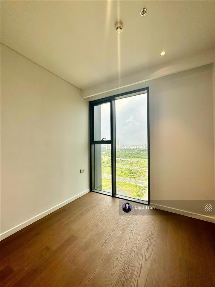 The crest bán căn 2pn diện tích 94m2, căn góc view thoáng  giá 25 tỷ