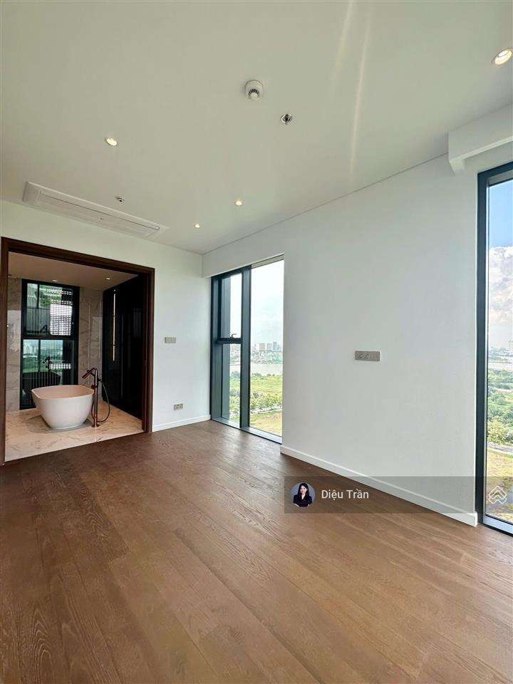 The crest cho thuê căn hộ 2pn, căn góc diện tích lớn 94m2, nội thất cơ bản 45tr/tháng