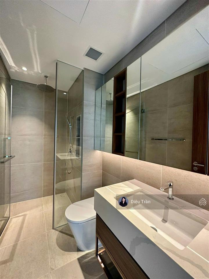 The crest cho thuê căn hộ 2pn, căn góc diện tích lớn 94m2, nội thất cơ bản 45tr/tháng