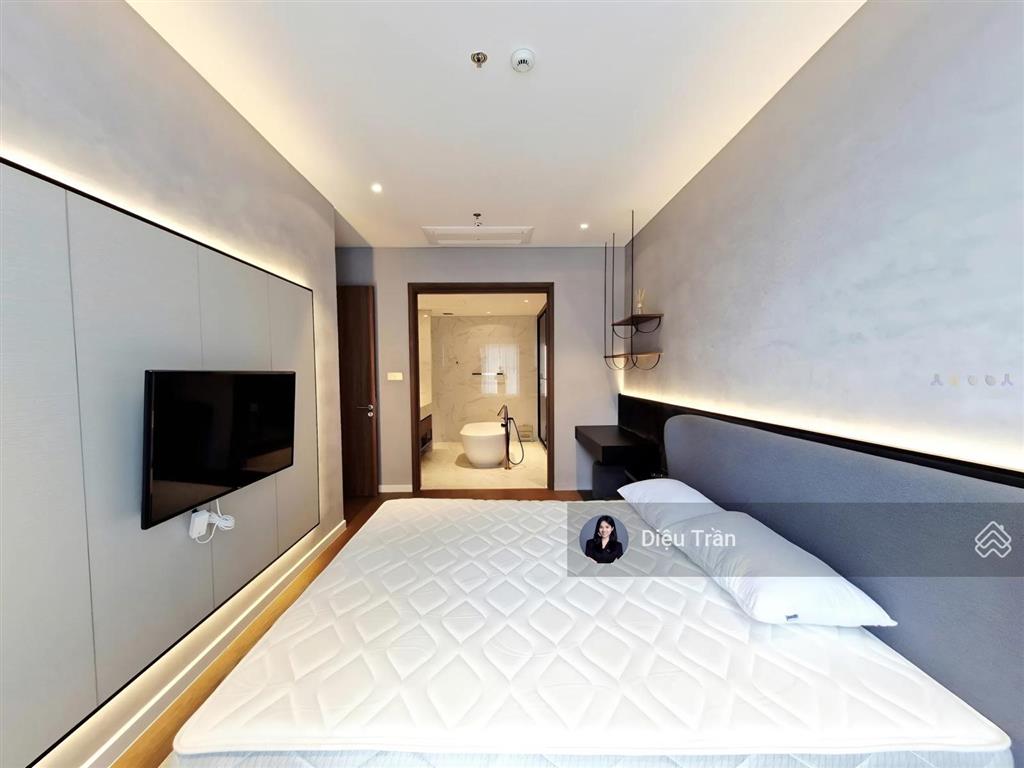 The crest căn hộ 2pn+1 diện tích lớn 115m2, nội thất thiết kế đầy đủ giá tốt 69tr/tháng
