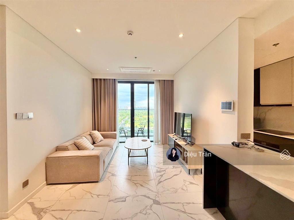Cho thuê căn hộ 2pn diện tích lớn, căn góc 2 mặt view cực thoáng 55tr/tháng