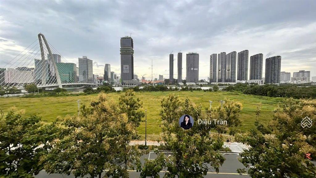 Cho thuê căn hộ 2pn diện tích lớn, căn góc 2 mặt view cực thoáng 55tr/tháng