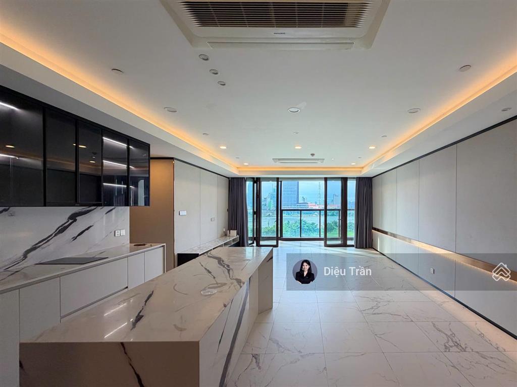 The galleria cho thuê căn hộ 4pn đã sửa layout thành 3pn cực rộng, giá 100tr/tháng