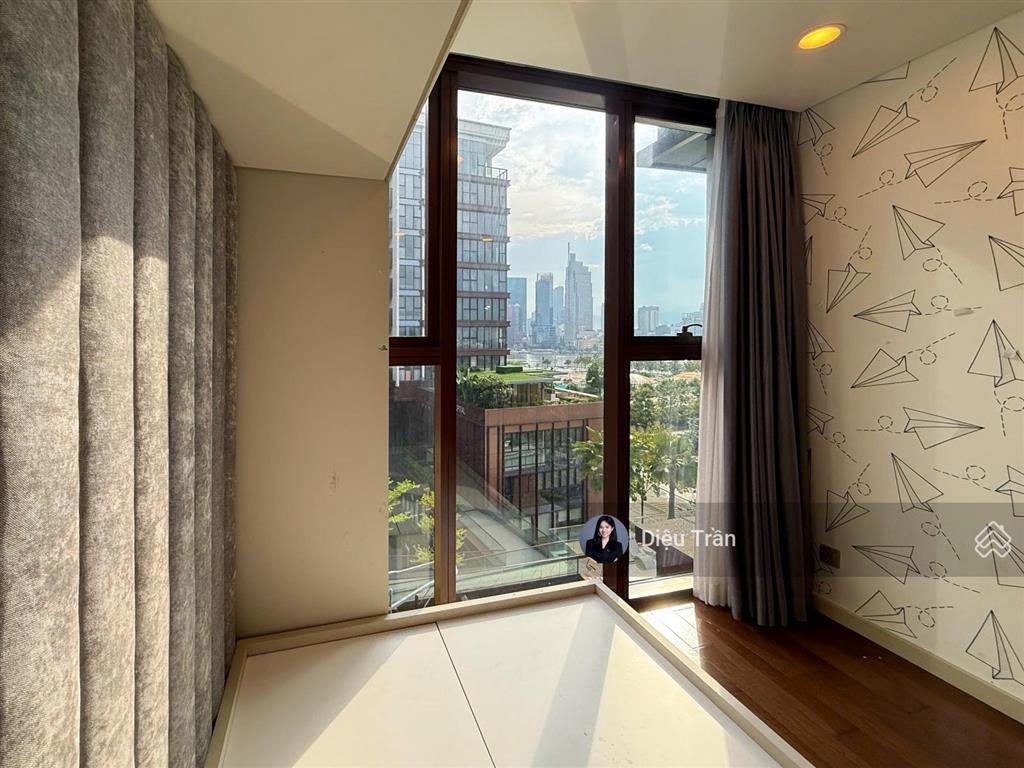 The galleria cho thuê căn hộ 4pn đã sửa layout thành 3pn cực rộng, giá 100tr/tháng