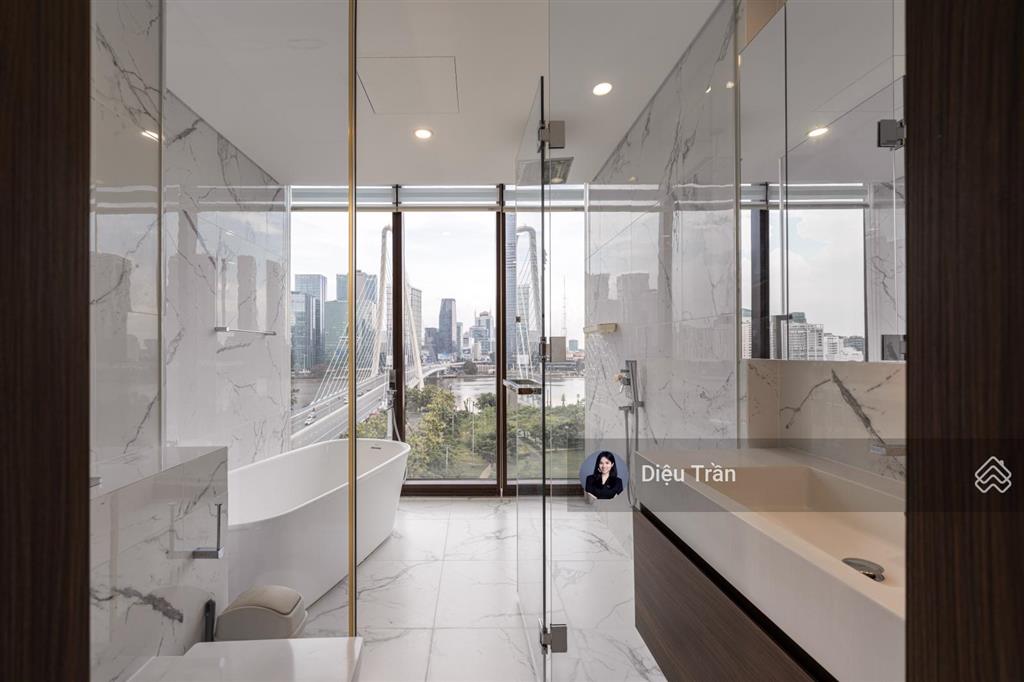 Mới 100%, cho thuê căn hộ 4pn tại the galleria view sông trực diện, nội thất thiết kế từng chi tiết