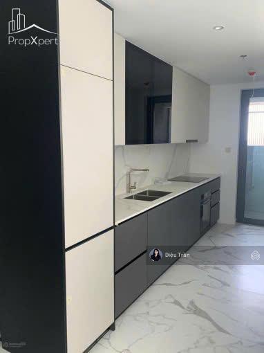 Cho thuê căn hộ góc, 2pn, đầy đủ nội thất chỉ cần xách vali vào ở giá 68 triệu/tháng