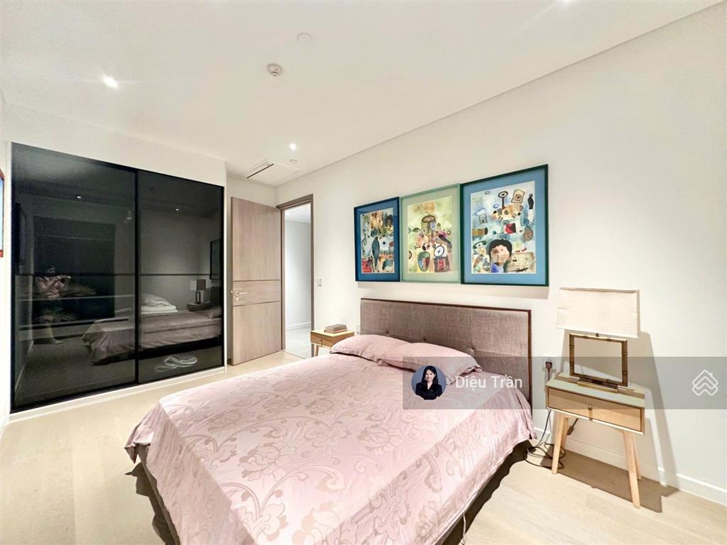 Cho thuê căn hộ 3pn diện tích lớn lên đến 157m2, view quận 1, nội thất sang trọng 105tr/tháng
