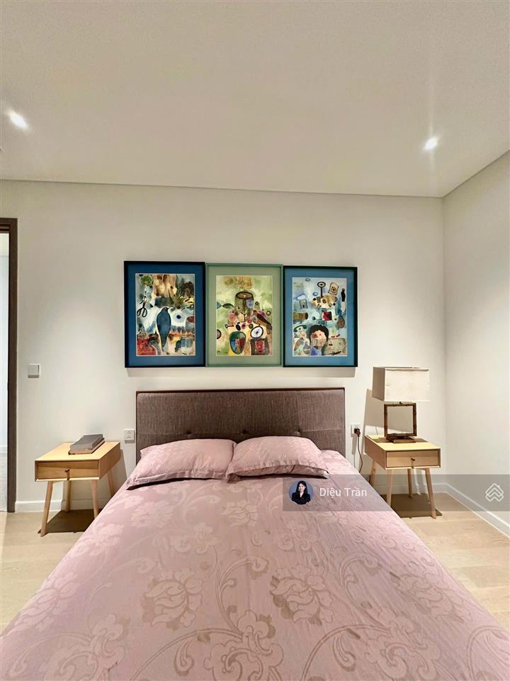 Cho thuê căn hộ 3pn diện tích lớn lên đến 157m2, view quận 1, nội thất sang trọng 105tr/tháng