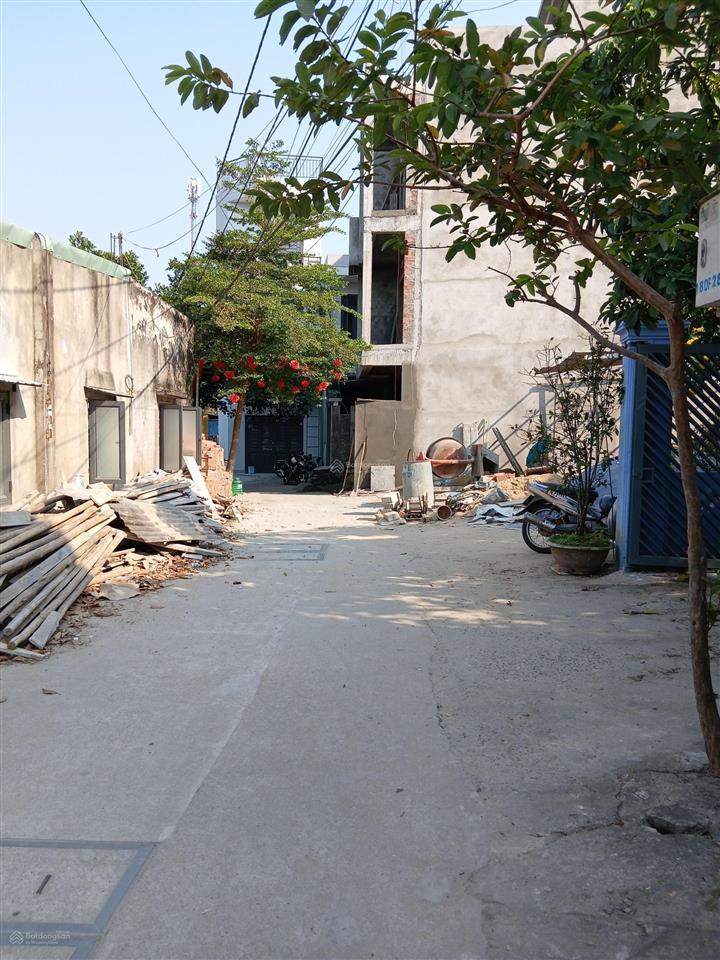 Bán đất tại tôn đản, 2,35 tỷ, 85m2, mặt tiền 6m, pháp lý đầy đủ