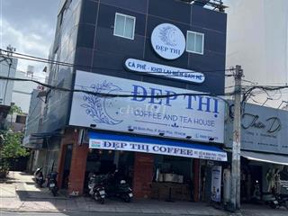 mặt tiền góc khu đông đúc  tuyến đường chính