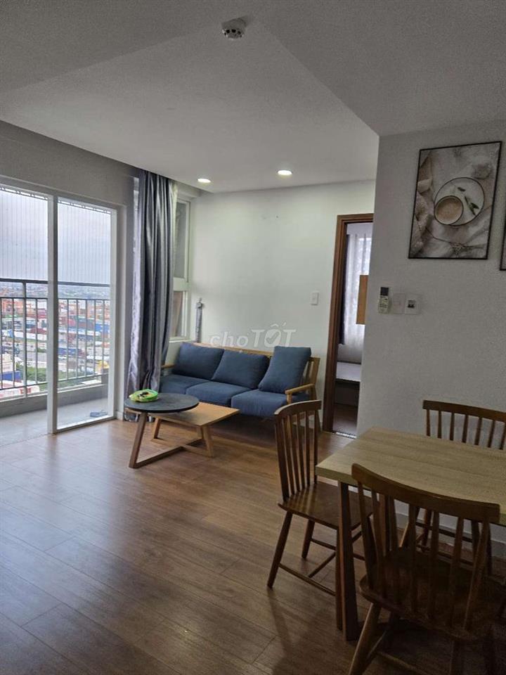Chính chủ cho thuê căn hộ CC 2 phòng ngủ