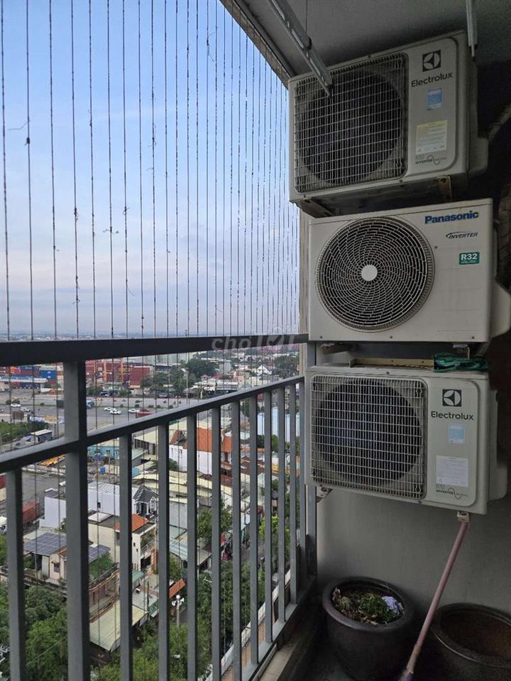 Chính chủ cho thuê căn hộ CC 2 phòng ngủ