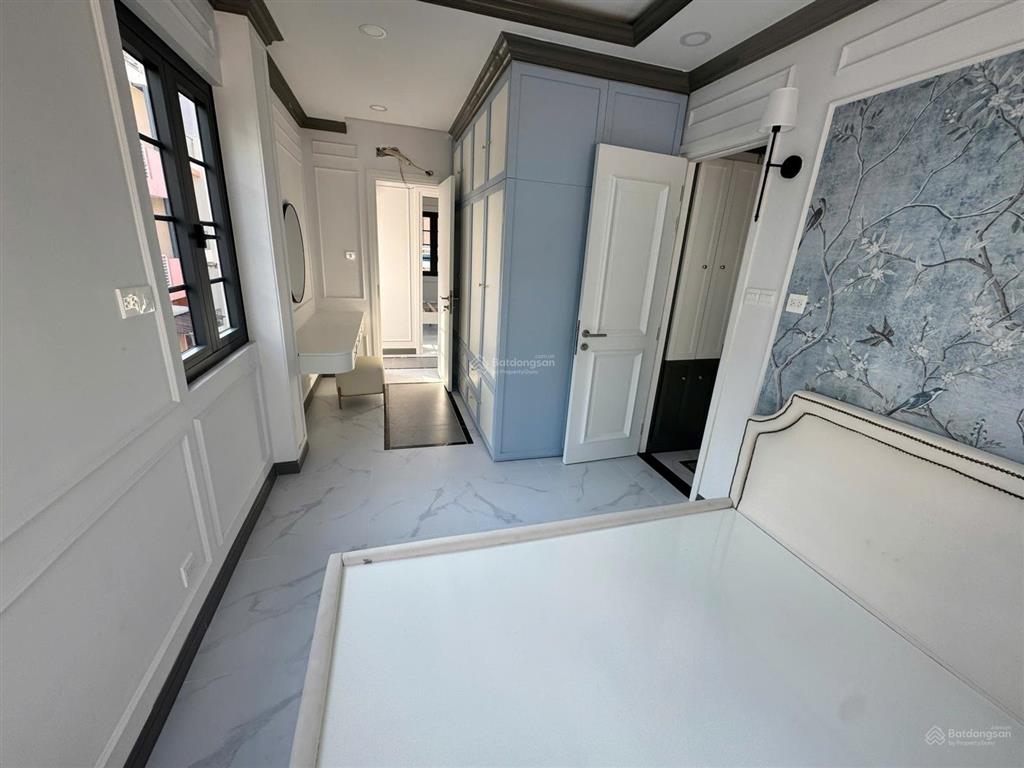 Giảm mạnh 1 tỷ nhà 4t, góc 3mt nhà mới đẹp, dt5x10m, khu tk trần hưng đạo giá 15,2 tỷ