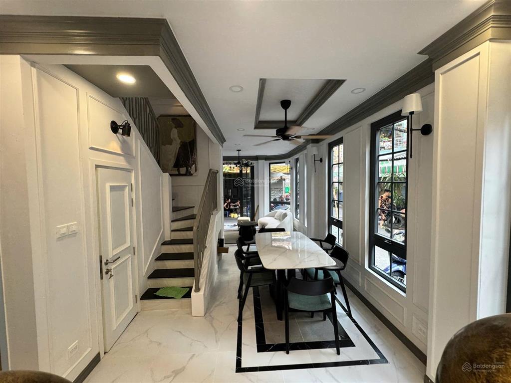 Giảm mạnh 1 tỷ nhà 4t, góc 3mt nhà mới đẹp, dt5x10m, khu tk trần hưng đạo giá 15,2 tỷ