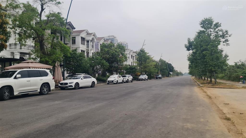Đất khu đô thị phú mỹ an khổ 252m2. ngang 10m. đường 26m