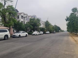 Đất khu đô thị phú mỹ an khổ 252m2. ngang 10m. đường 26m