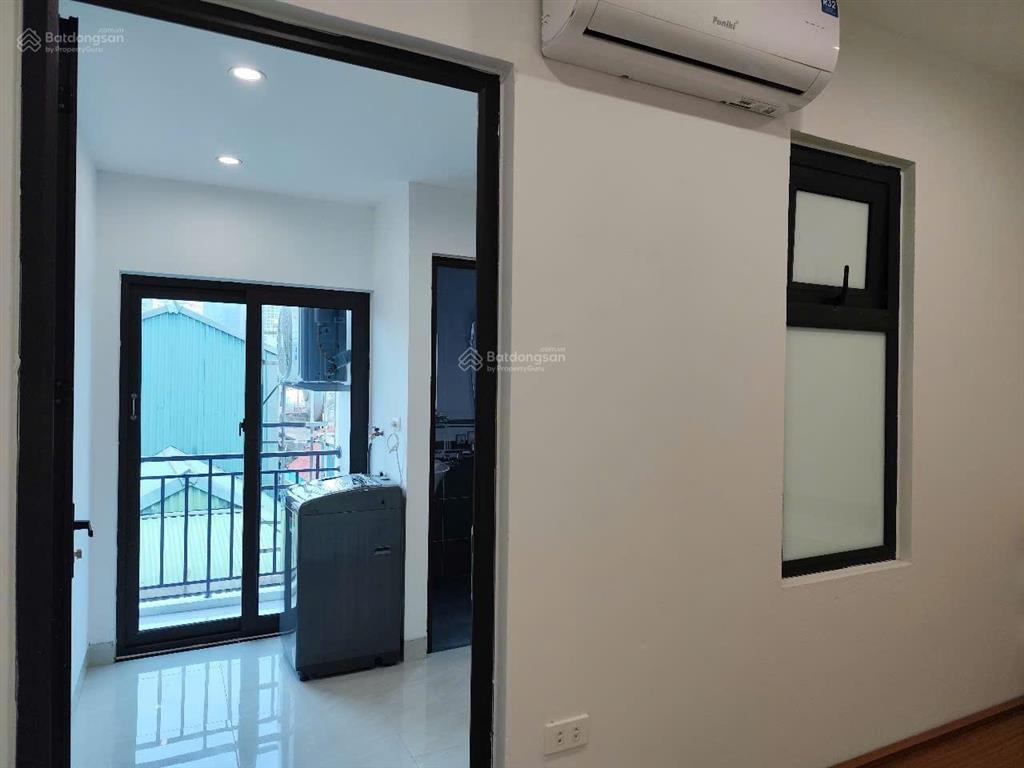 Bán nhà riêng tại ngõ 1 đường lĩnh nam, 16,6 tỷ, 63,2 m2, đẹp, nhiều tiện ích