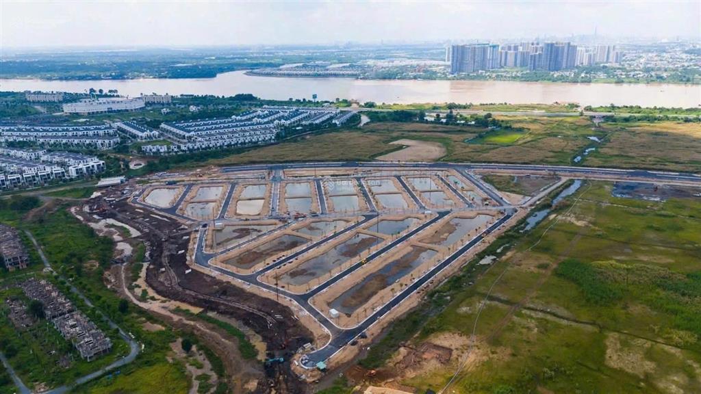 Suất ngoại giao izumi city  chiết khấu ưu đãi  nhiều chính sách thay đổi   0901 383 *** em liêm