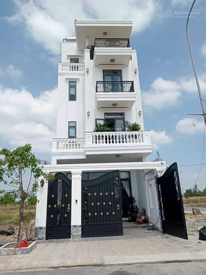 Em là môi giới  khách cũ có ký gửi một số nền giá rẻ tại long hưng khu 45, gọi em gửi vị trí ạ!