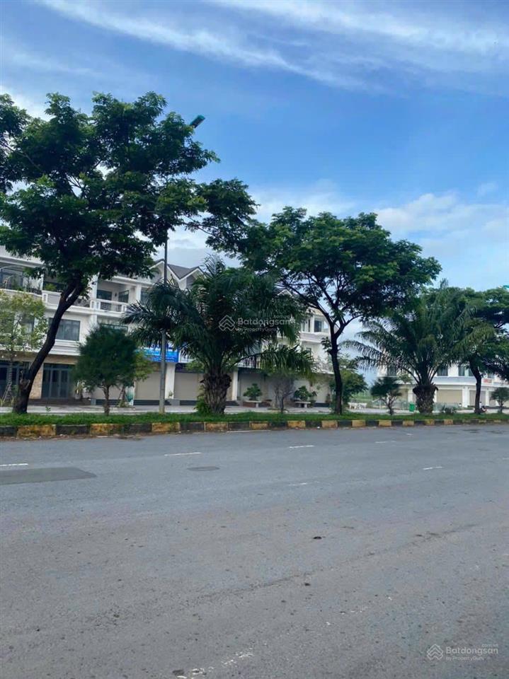 Em là môi giới  khách cũ có ký gửi nền giá rẻ tại long hưng khu 4  5, gọi em gửi vị trí ạ