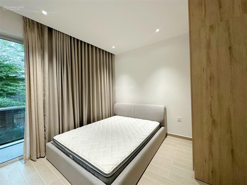 Cho thuê nhà phố tại palm residence, 74,2 triệu vnd, 102m2, đẹp, nhà mới