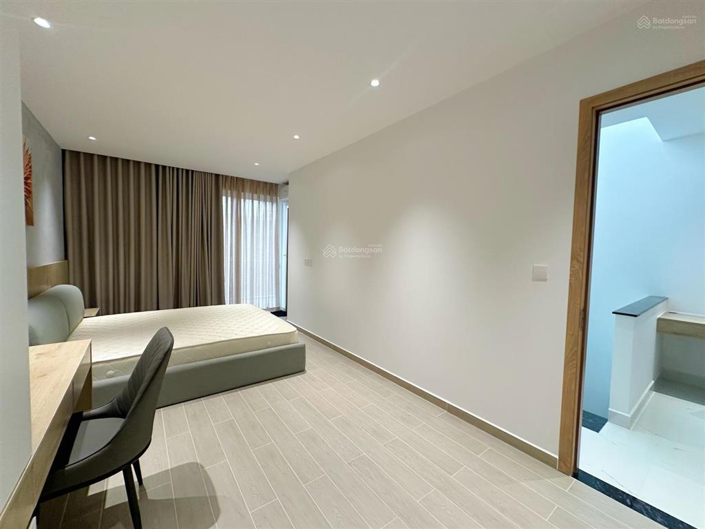 Cho thuê nhà phố tại palm residence, 74,2 triệu vnd, 102m2, đẹp, nhà mới