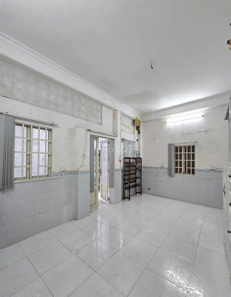 PHÒNG TRỌ QUẬN 5 CÁCH ĐHSP, ĐHSG CHỈ 1KM