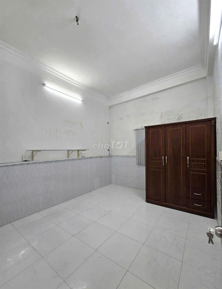 PHÒNG TRỌ QUẬN 5 CÁCH ĐHSP, ĐHSG CHỈ 1KM