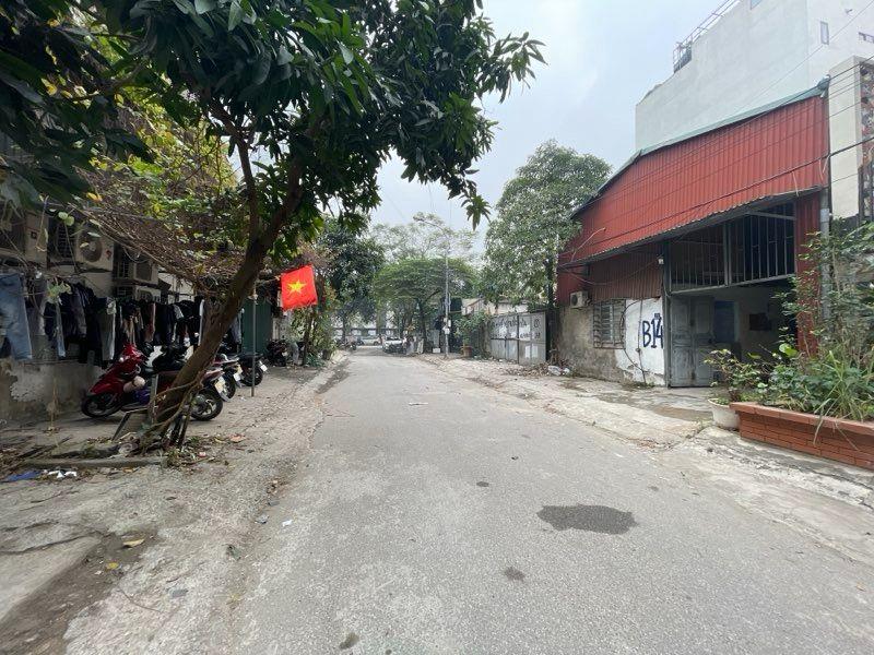 Bán nhà Đức Diễn-Từ Liêm. Mặt ngõ ô tô tránh - Kinh doanh, Văn phòng. 100m. 23 tỷ