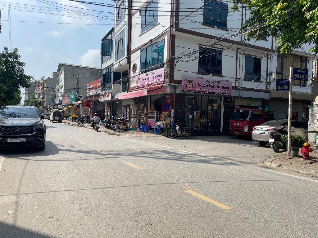 Bán nhà Mặt phố - Phân lô, Ôtô tránh - Kd-Vp. Cạnh Hinode - TT Hoài Đức. 70m - 12.5 tỷ