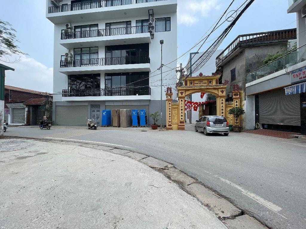 Bán nhà Đức Thượng-Hoài Đức. Ngõ thông-Ô tô 7 chỗ vào. Ở đẹp-Đầu tư tiềm năng.
