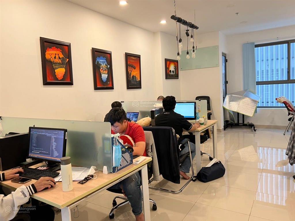 Tôi cần cho thuê văn phòng newton residence trương quốc dung, 37m2  full nội thất  13 triệu