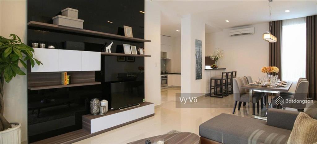Cắt lỗ sâu  cần bán căn hộ 2pn tại sky center, dt 74m2  giá 5.6 tỷ