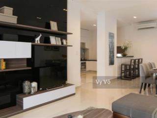 Tôi cần bán căn hộ 2pn tại sky center, dt 74m2  full nt  giá 5.8 tỷ