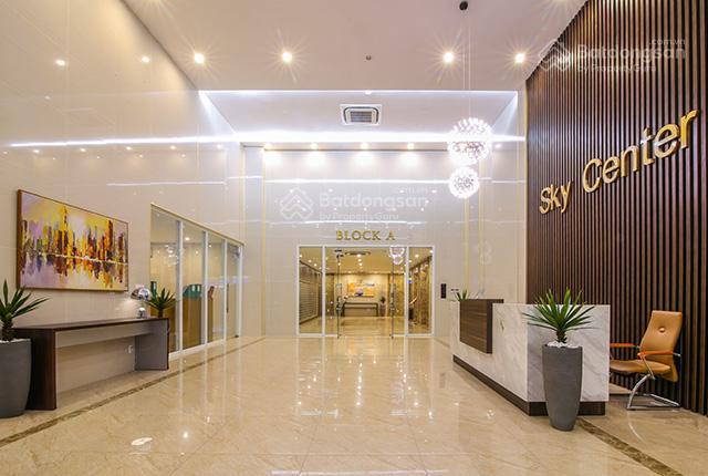 Mình cần cho thuê officetel sky center phổ quang, dt 70m2, giá 15 triệu, 24/7