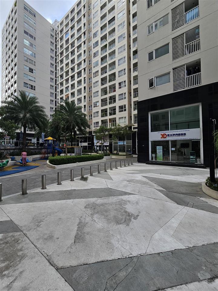 Tôi cần bán officetel sky center, dt 36m2  giá 2,6 tỷ