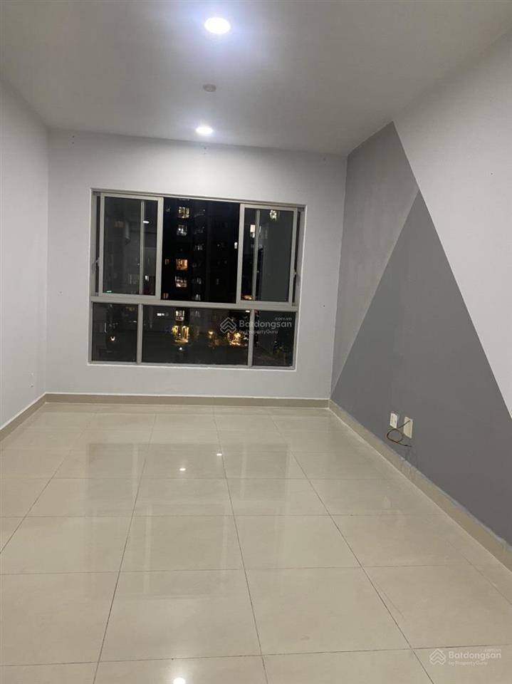 Căn góc 95m ruby celadon city  3pn có kho, view thoáng  giá chỉ 13.5tr