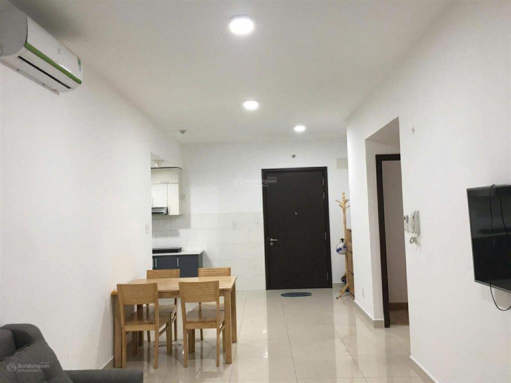 Cho thuê căn hộ chung cư ruby  celadon city 10 triệu vnd, 68 m2, 2pn, 2wc, gần full nội thất hot!