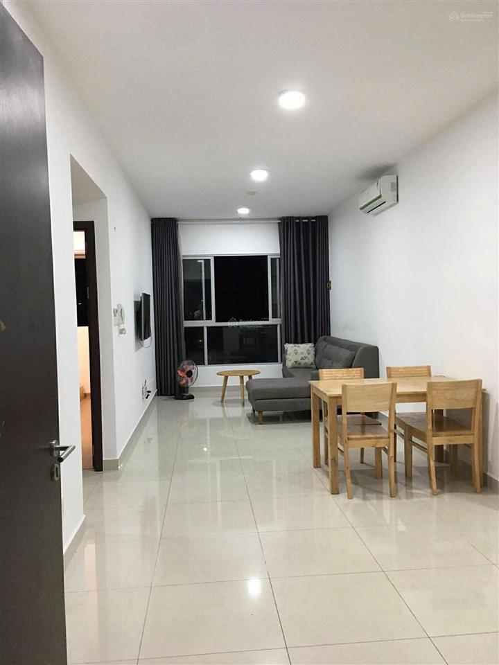 Cho thuê căn hộ chung cư ruby  celadon city 10 triệu vnd, 68 m2, 2pn, 2wc, gần full nội thất hot!
